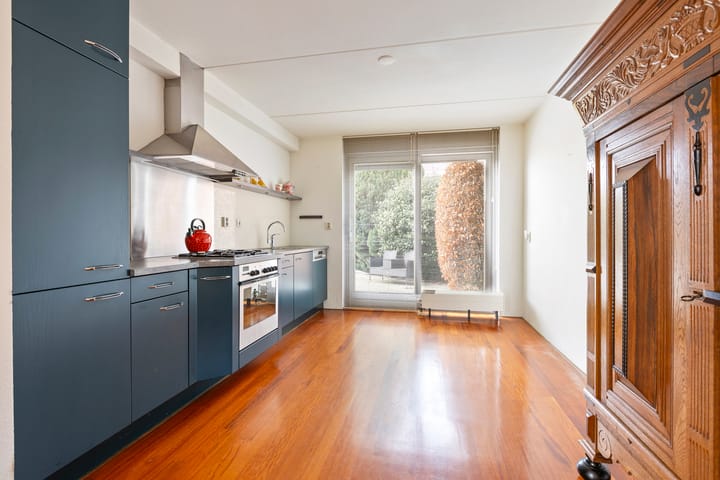 Photo 18 of De Bazelstraat 12