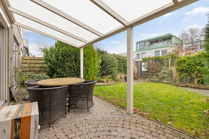 Photo 34 of De Bazelstraat 12