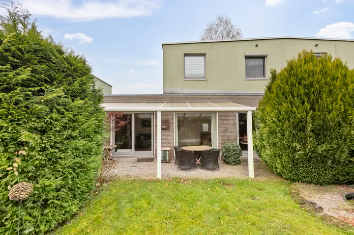 Photo 37 of De Bazelstraat 12