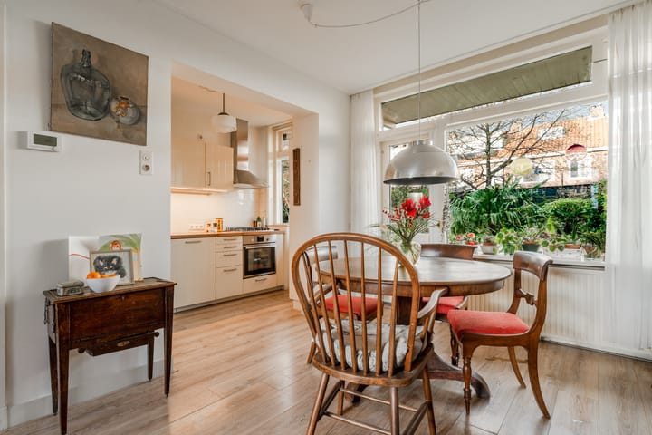 Photo 9 of Constantijn Huygensstraat 34-ZW