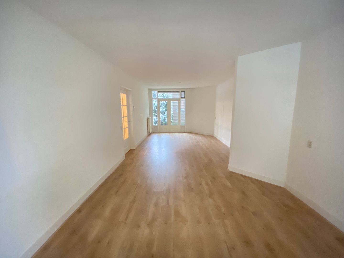 Photo 4 of Eendrachtstraat 27-H