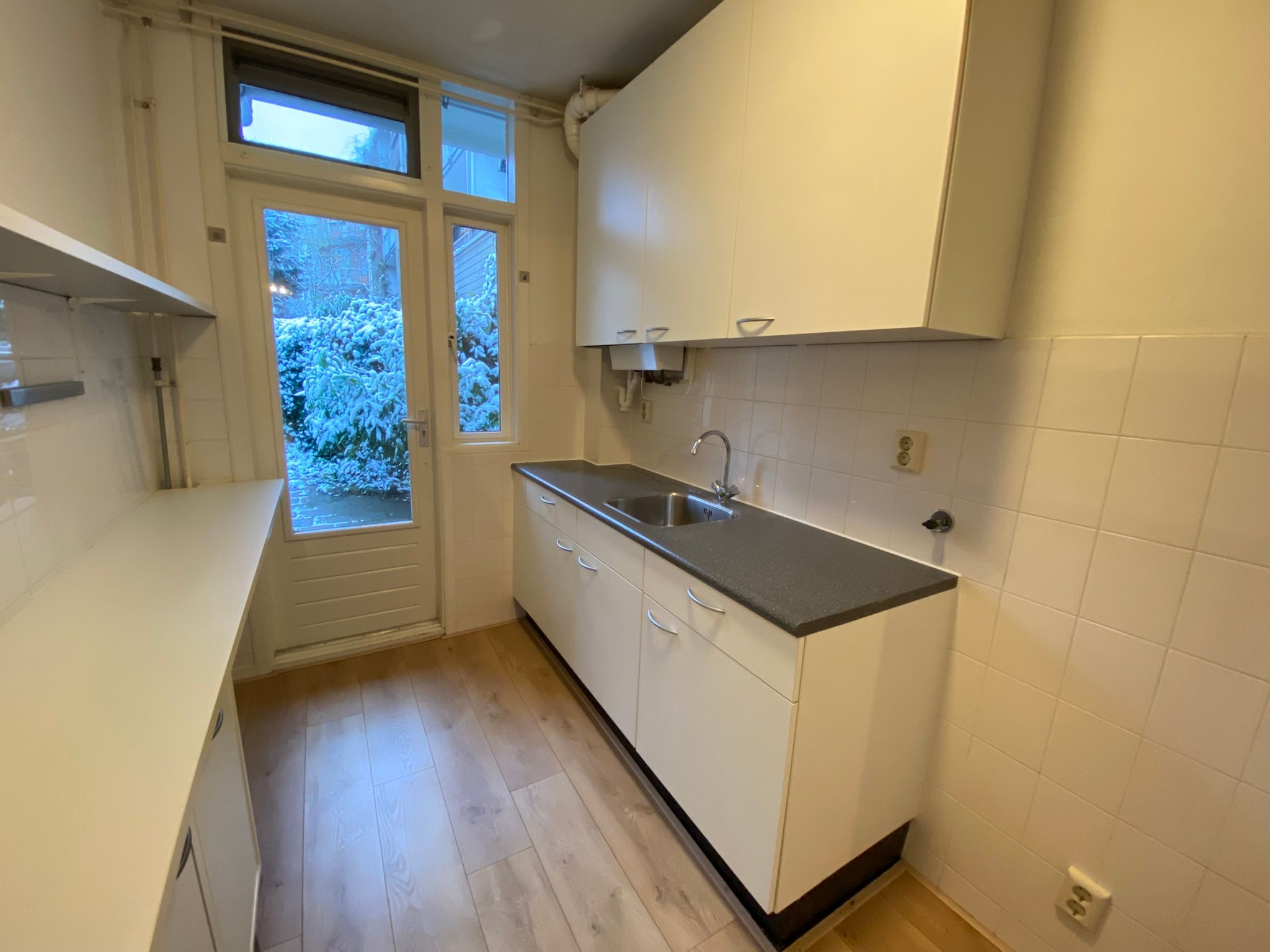 Photo 9 of Eendrachtstraat 27-H