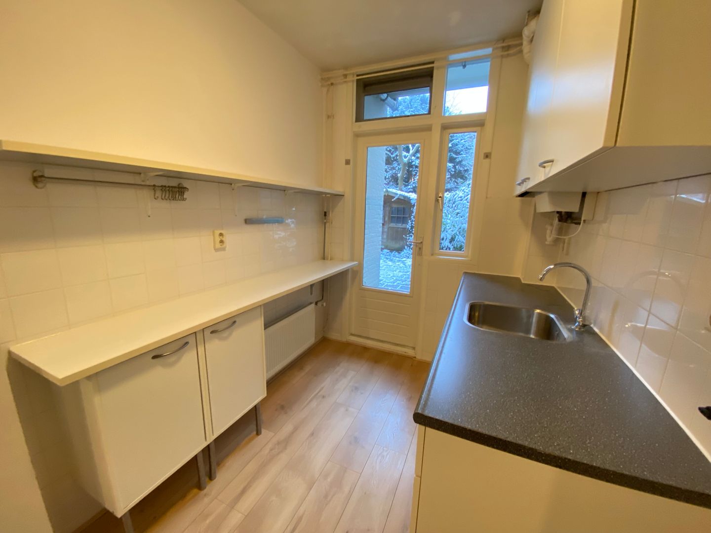 Photo 10 of Eendrachtstraat 27-H