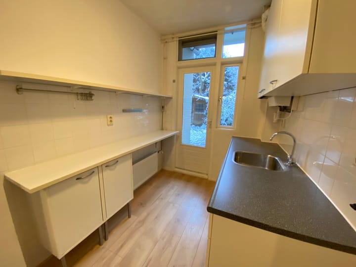 Foto 10 van Eendrachtstraat 27-H