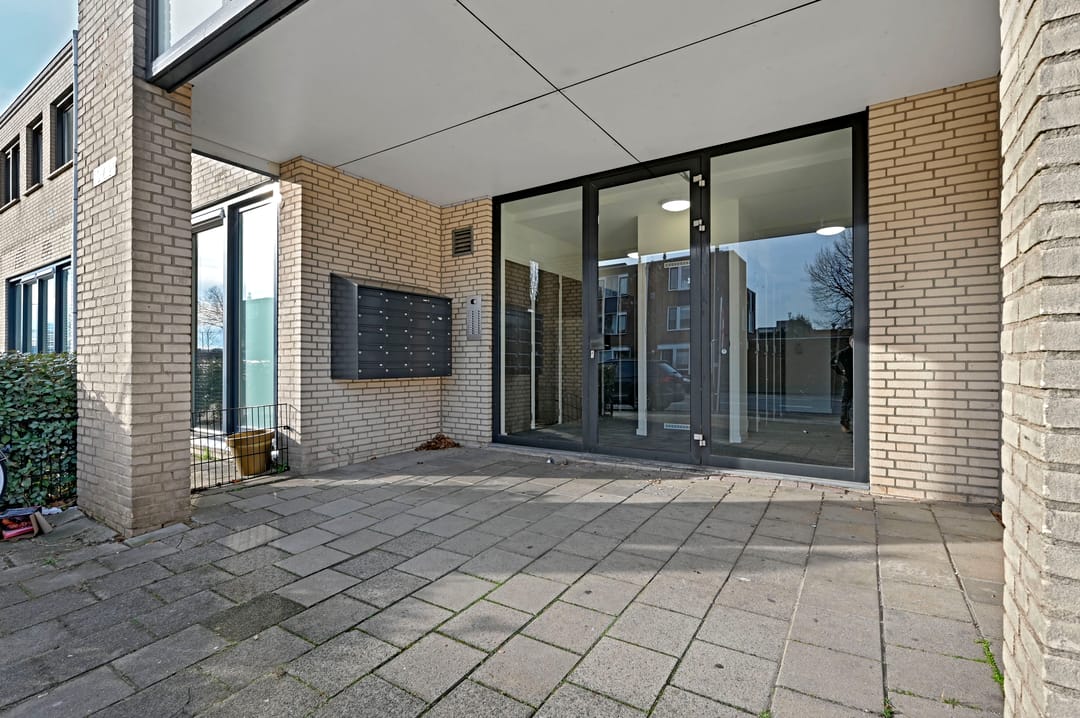 Foto 22 van Uiverlaan 10-C