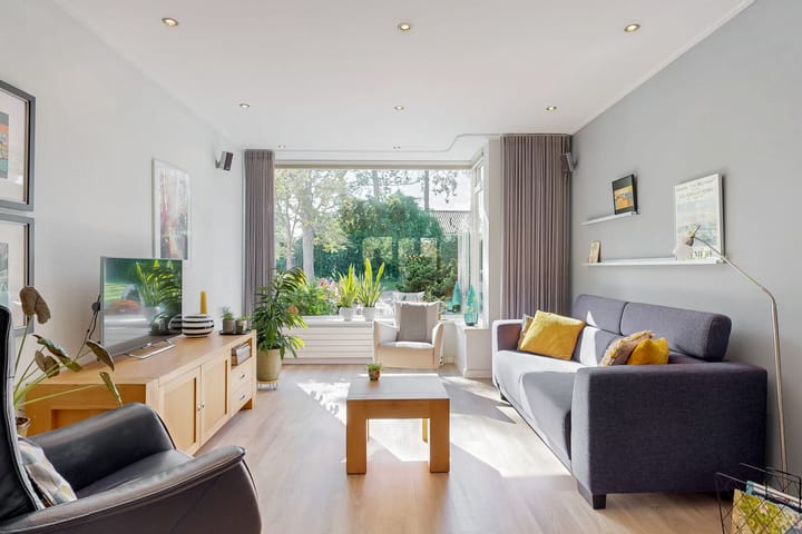 Foto 11 van Tooroplaan 1