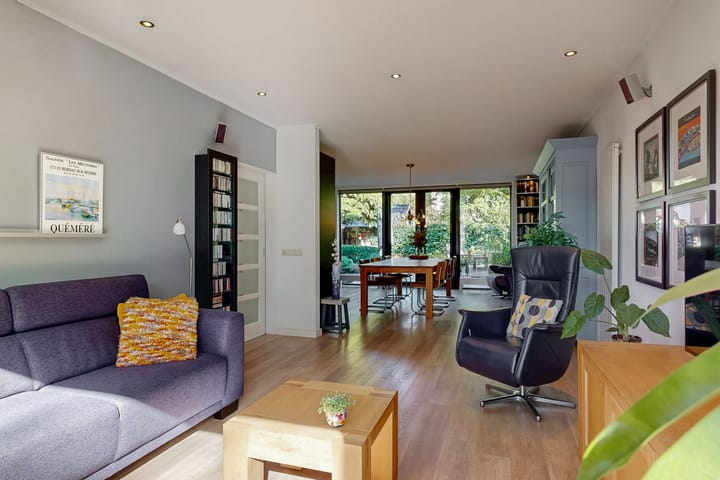 Foto 13 van Tooroplaan 1