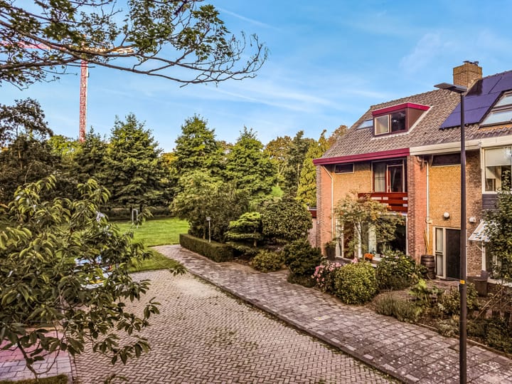 Foto 48 van Tooroplaan 1