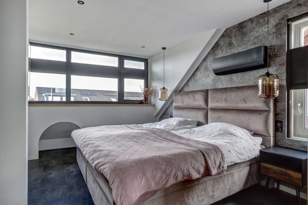 Foto 23 van Oeverzeggeweg 61