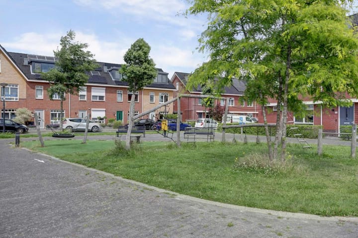 Photo 38 of Oeverzeggeweg 61