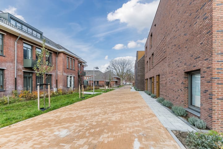 Foto 32 van Anton Ebbenhof 12