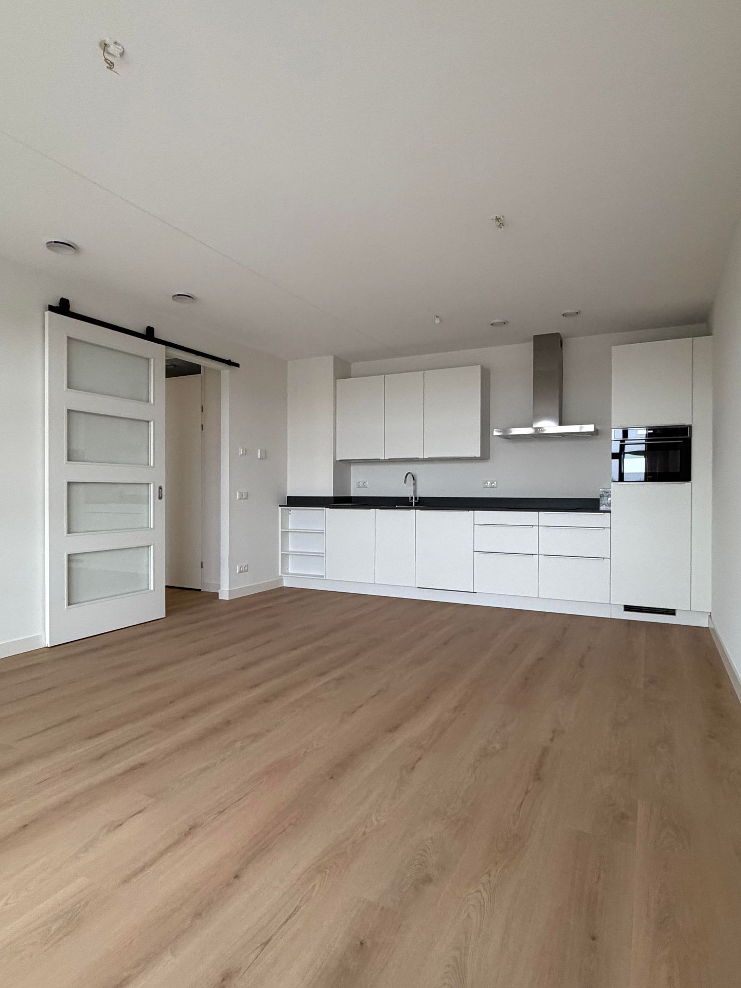 Foto 10 van Stationsplein 114