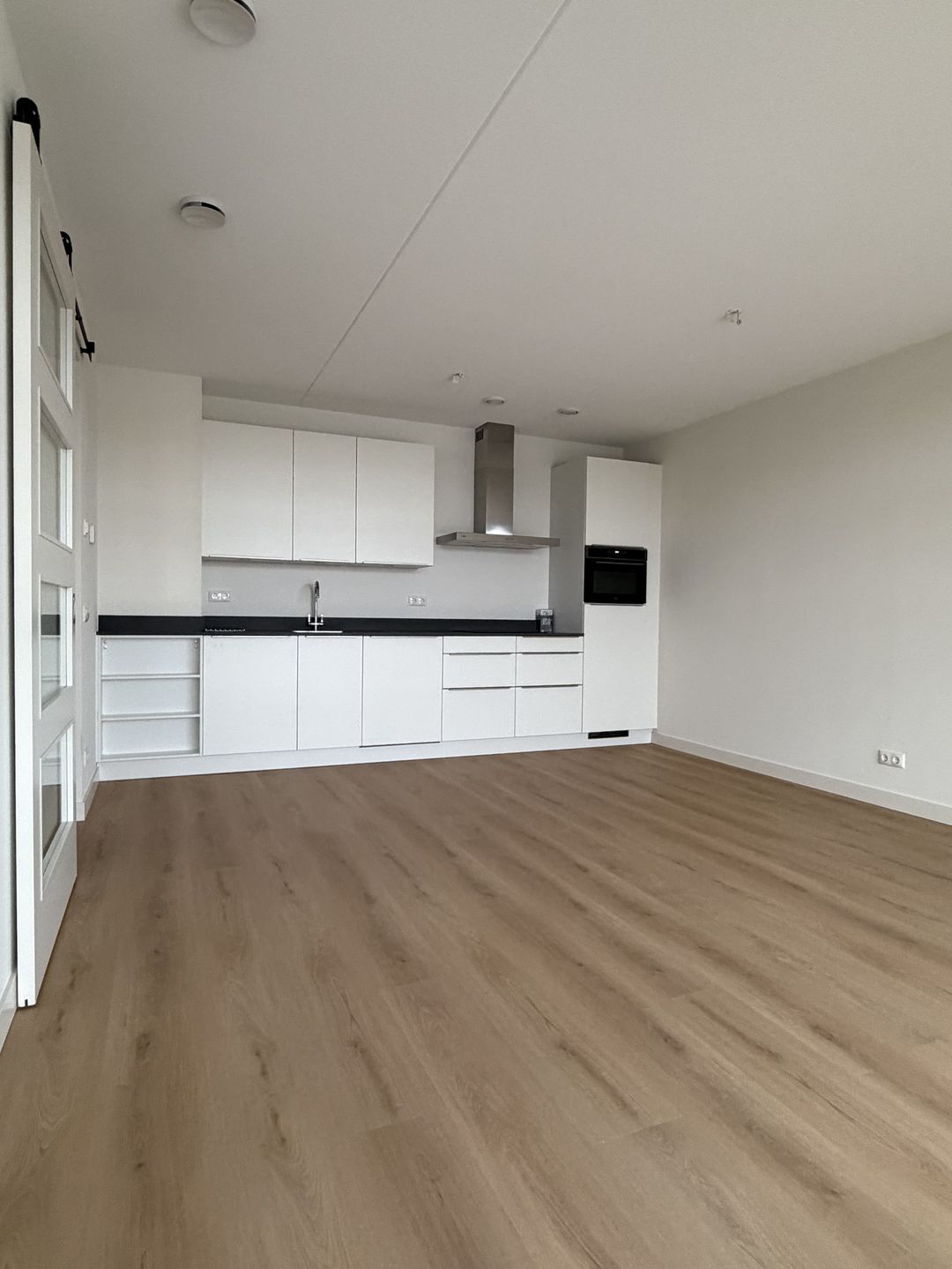 Foto 11 van Stationsplein 114