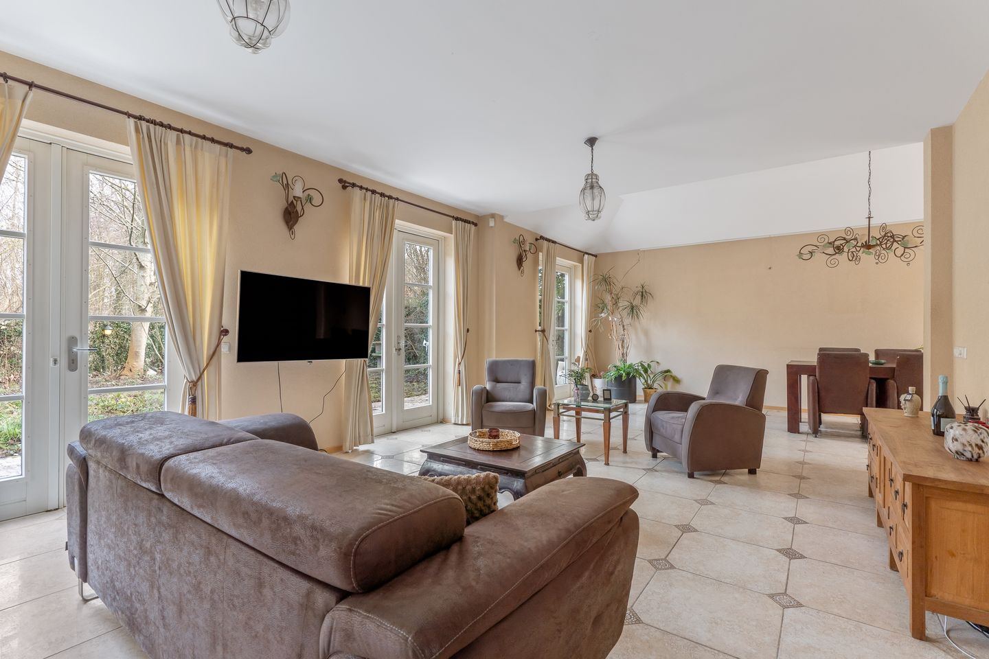 Foto 14 van Korenbeursstraat 4