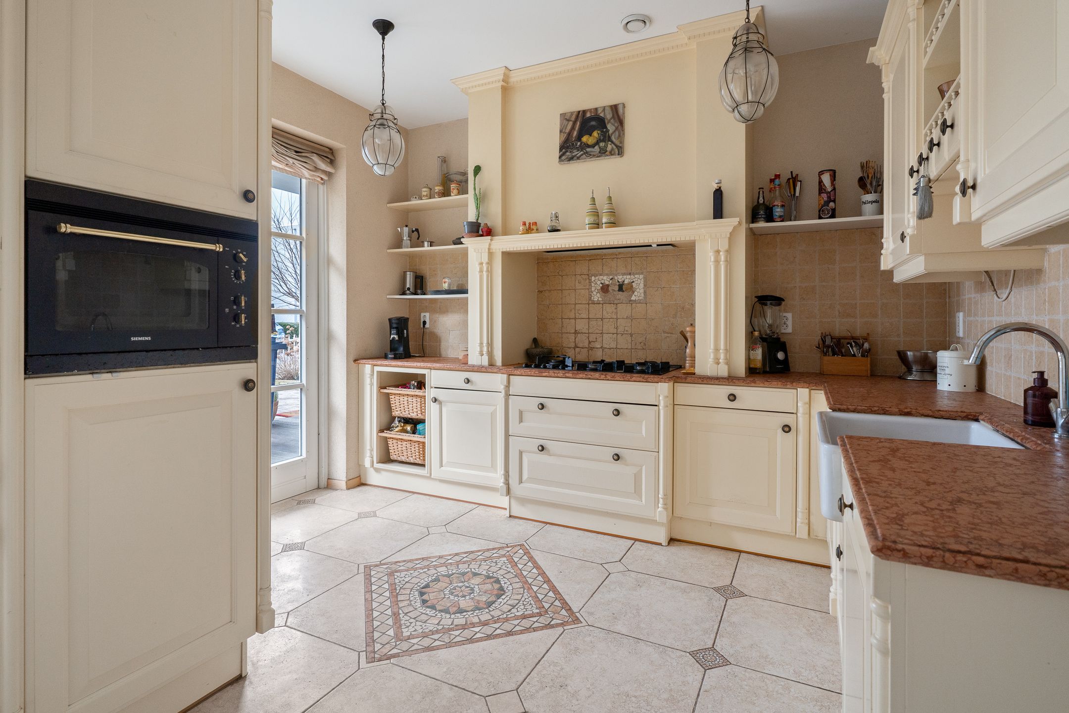 Foto 21 van Korenbeursstraat 4