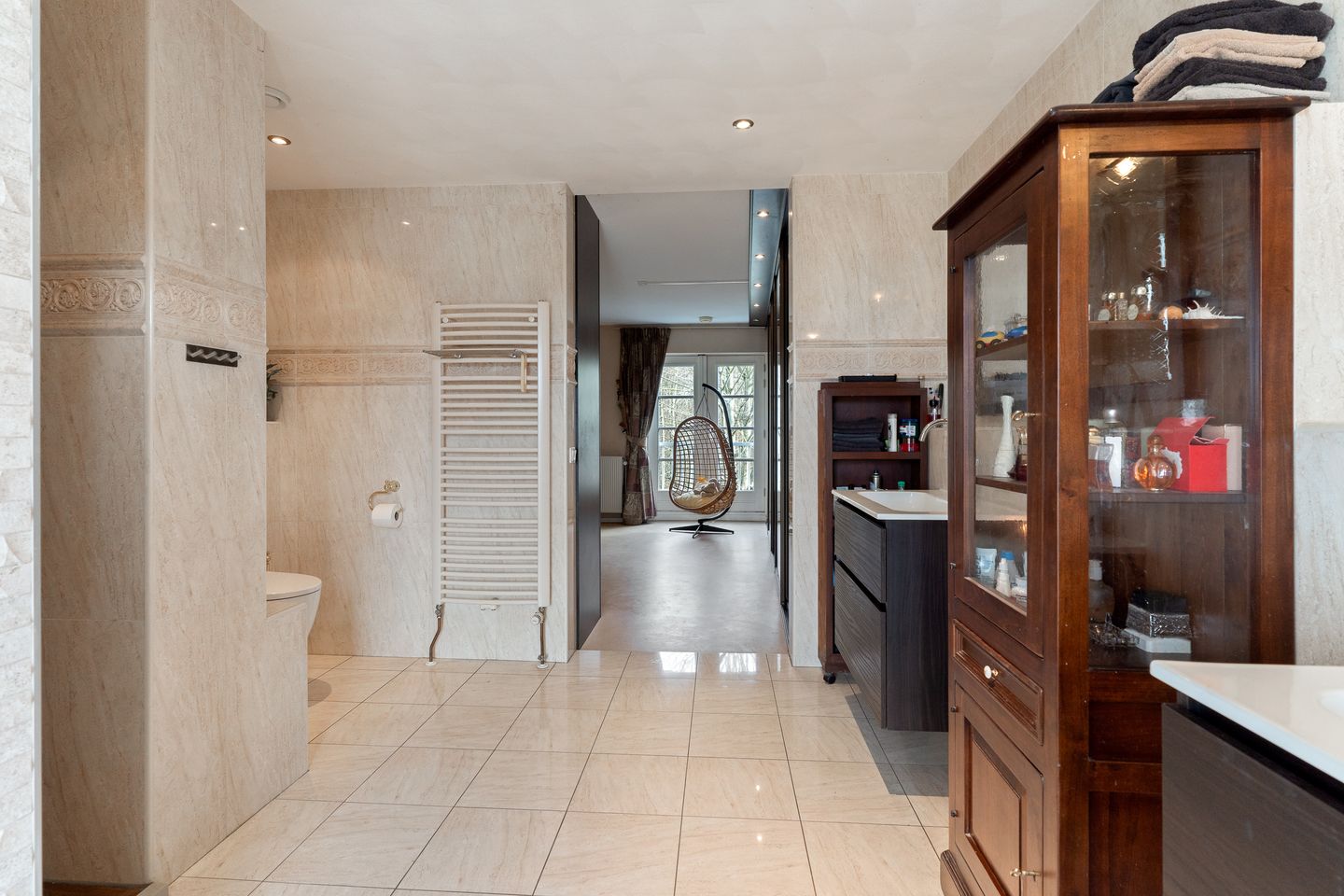 Foto 35 van Korenbeursstraat 4