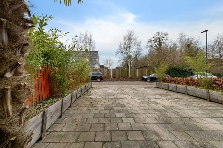 Foto 33 van Graverij 11