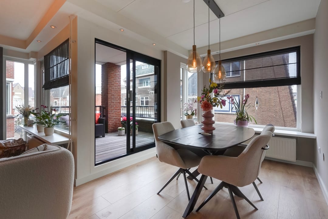 Foto 2 van Van Tijnplein 2