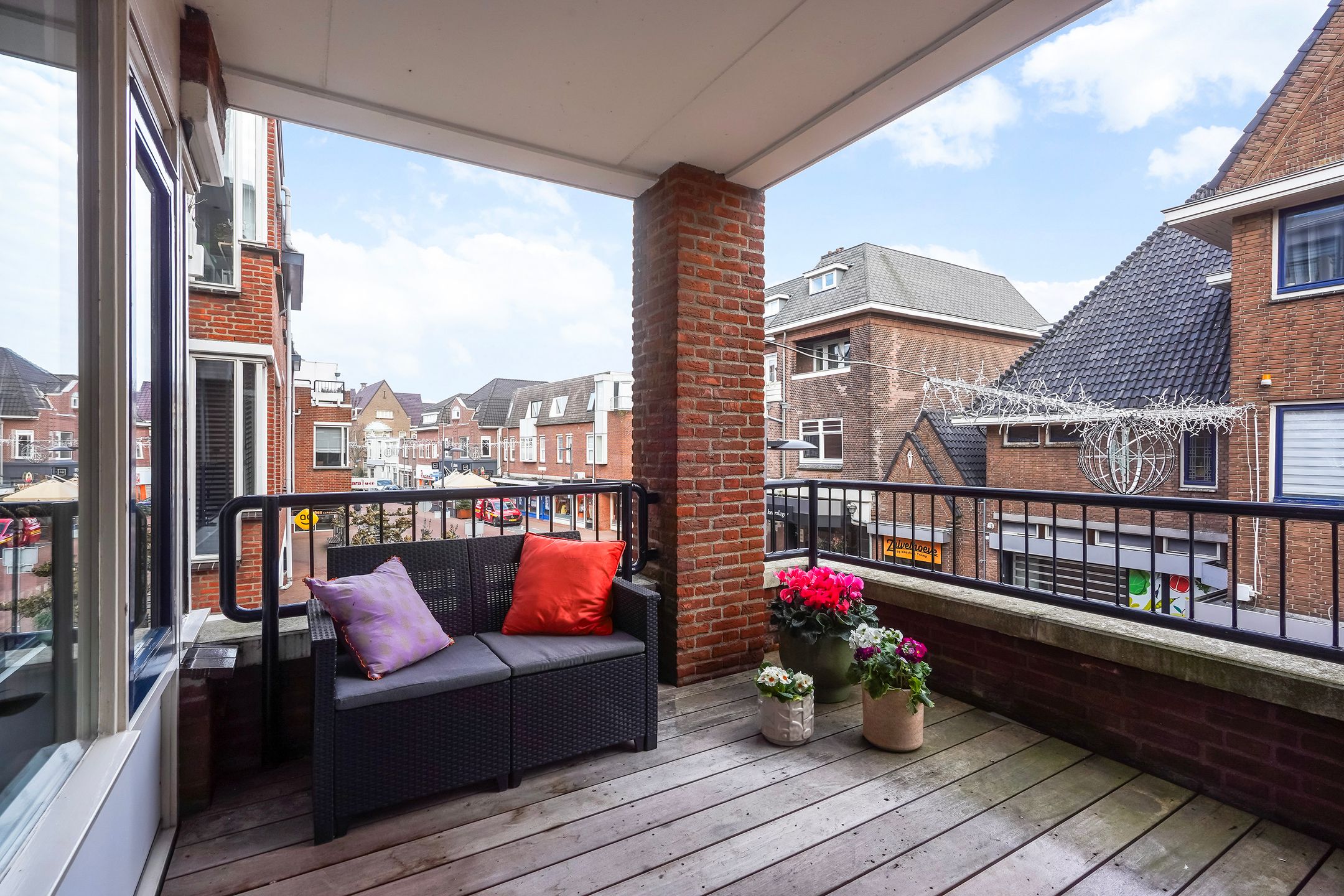 Foto 3 van Van Tijnplein 2