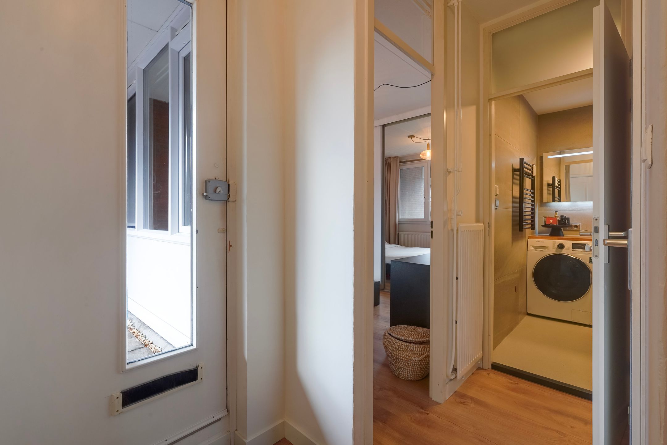 Foto 21 van Van Tijnplein 2