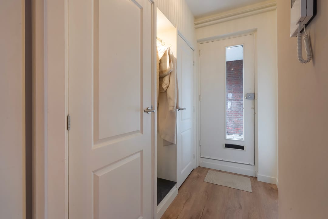 Foto 26 van Van Tijnplein 2