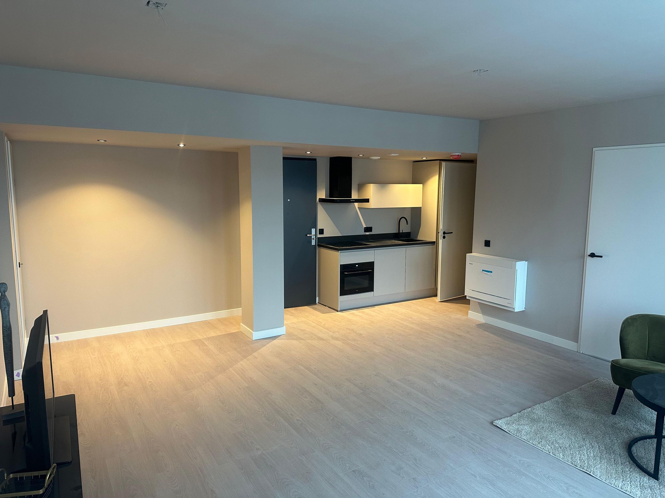 Foto 9 van Molukkenstraat 7-A9