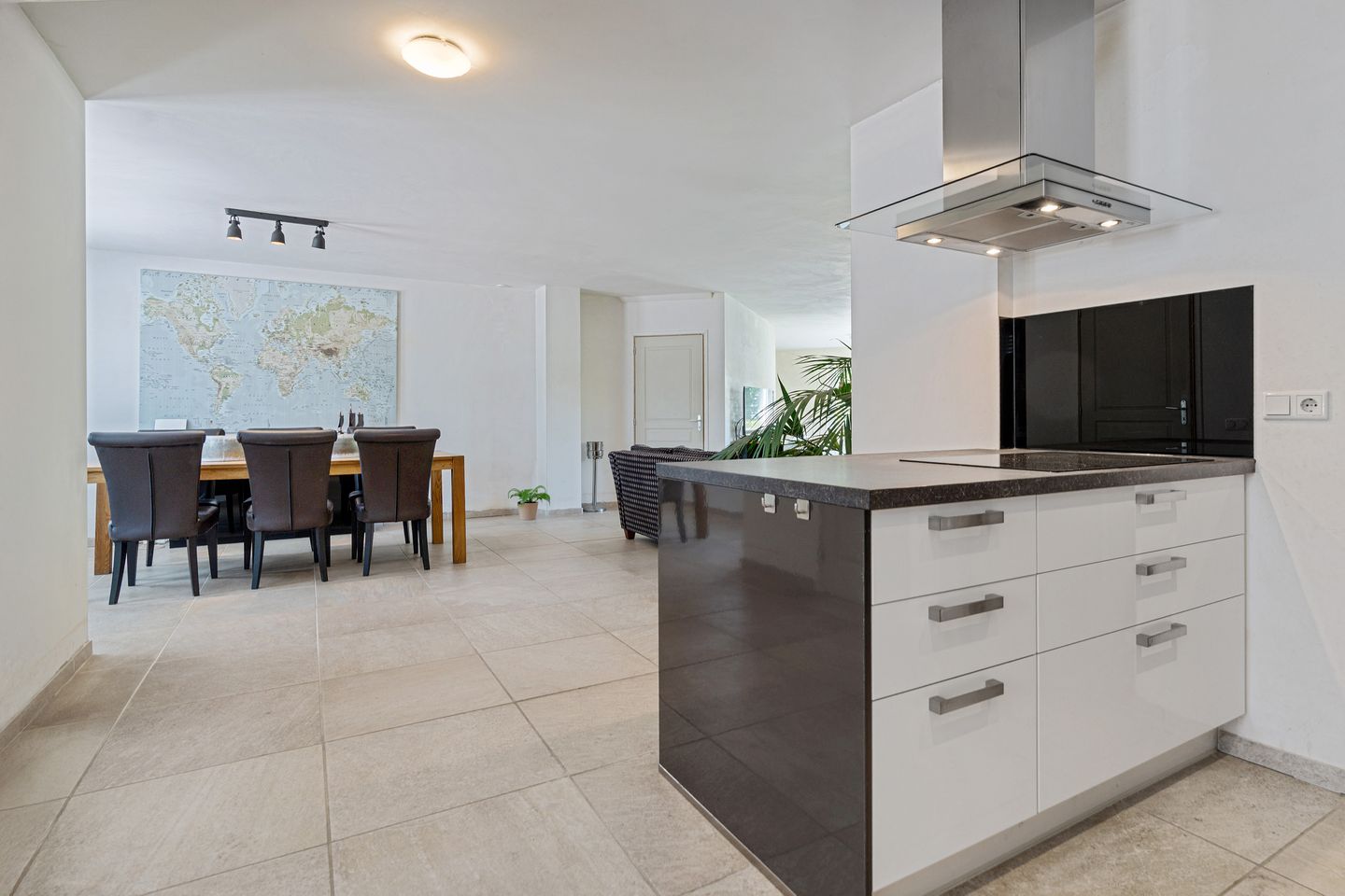 Foto 10 van Mgr. Brulsstraat 11