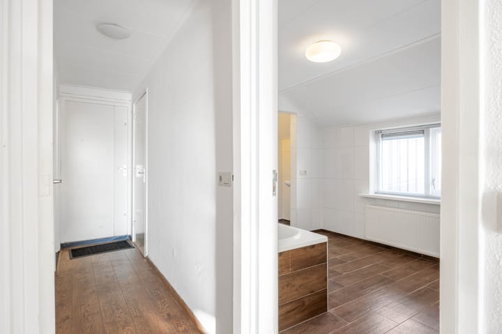 Foto 15 van Hoofdweg 180