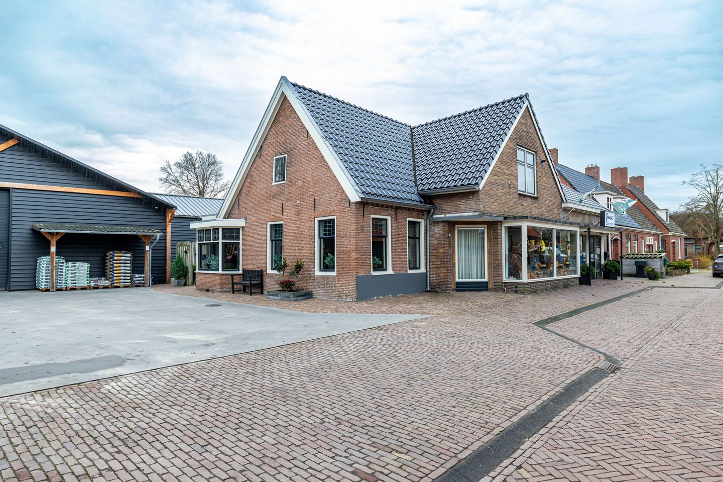 Bekijk foto 3 van Pompstraat 24