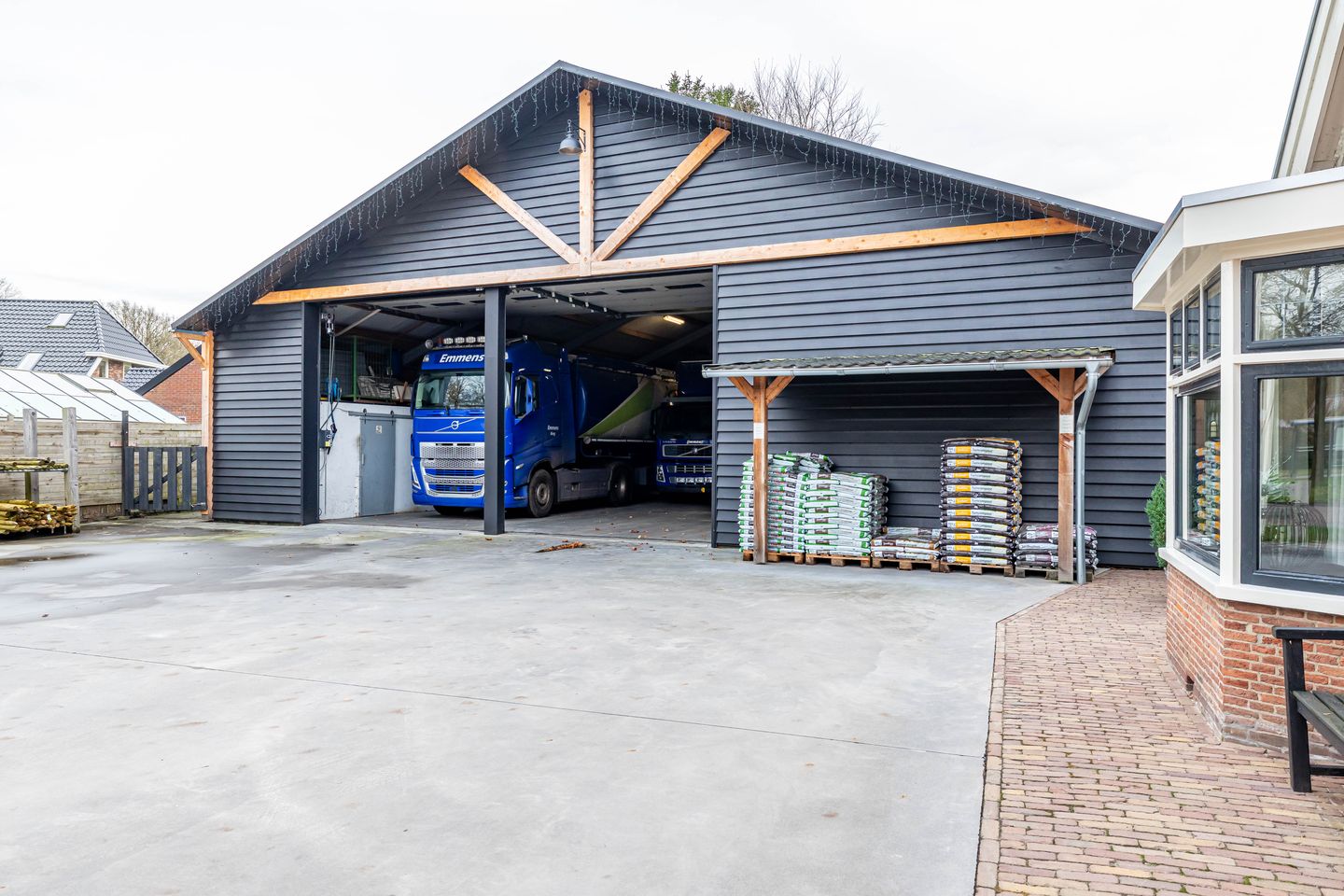 View photo 5 of Pompstraat 24