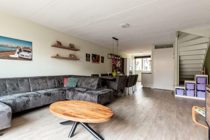 Foto 9 van Dotterbloemhof 41