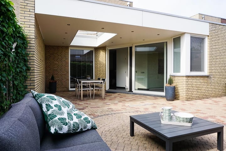 Photo 17 of Olof Palmestraat 5