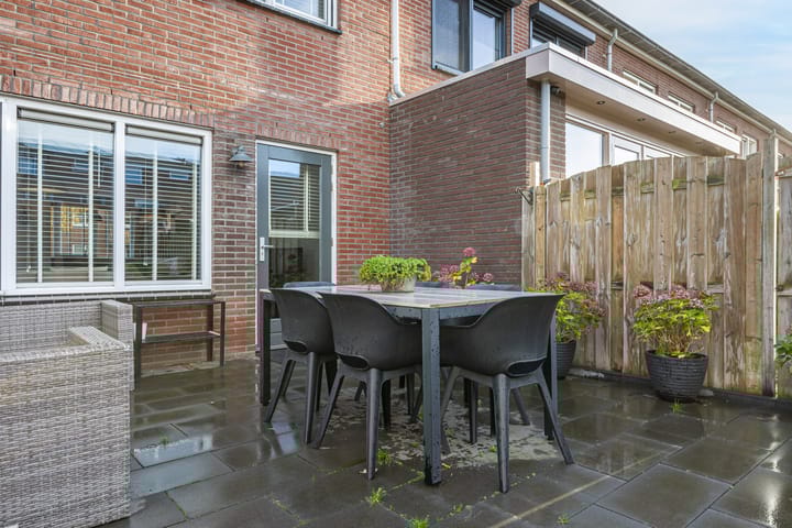 Foto 14 van Count Basielaan 51