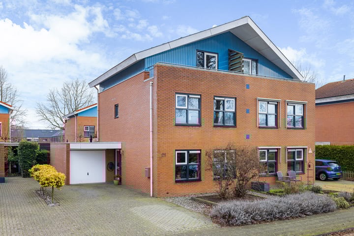 Foto 1 van Surinamesingel 21