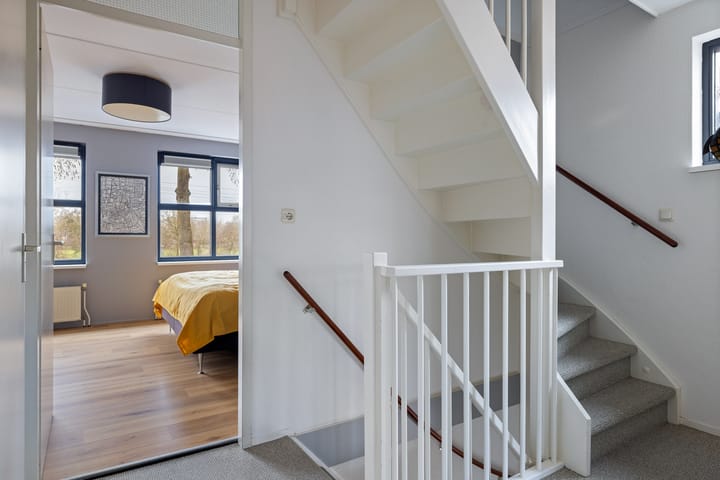 Foto 32 van Surinamesingel 21