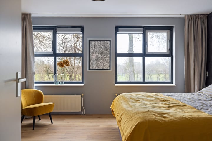 Foto 33 van Surinamesingel 21