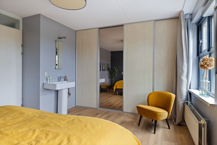 Foto 35 van Surinamesingel 21