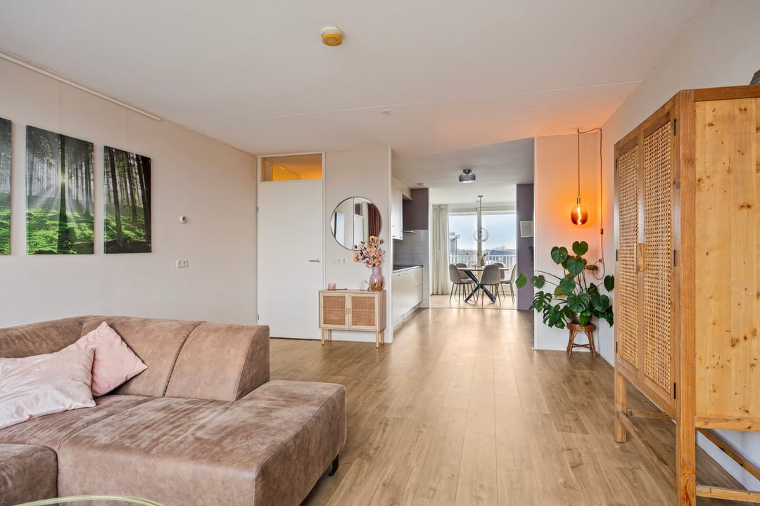 Photo 2 of Raadhuisstraat 68