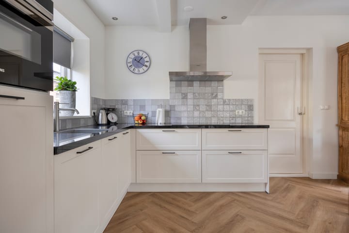 Photo 21 of Oosterstraat 4