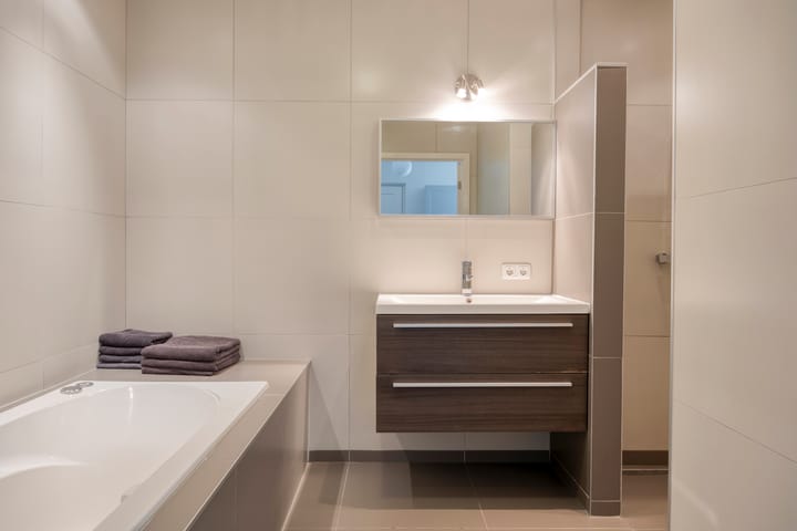 Photo 24 of Oosterstraat 4