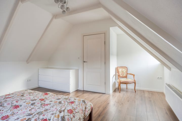 Photo 35 of Oosterstraat 4