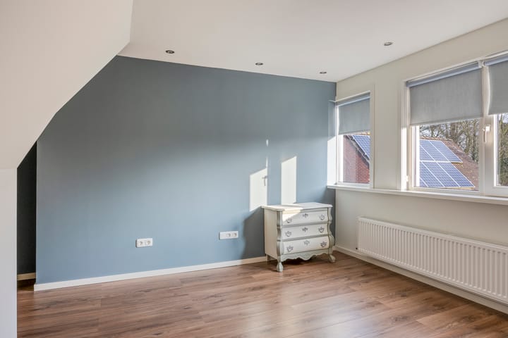 Photo 39 of Oosterstraat 4