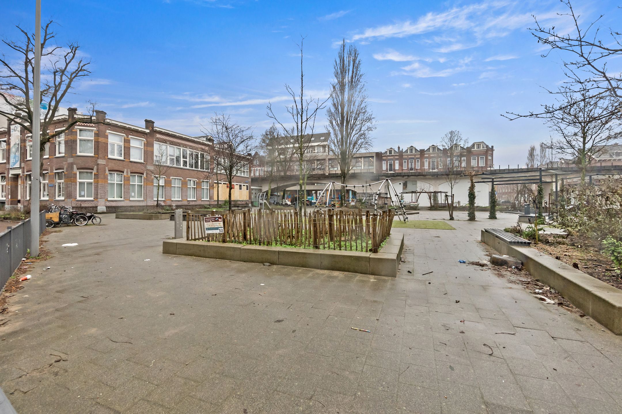 Foto 33 van Meester Marrestraat 43