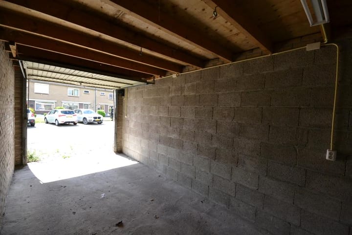 Photo 3 of Marsstraat 3