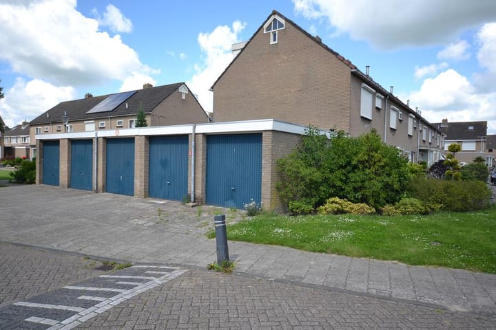 Photo 5 of Marsstraat 3