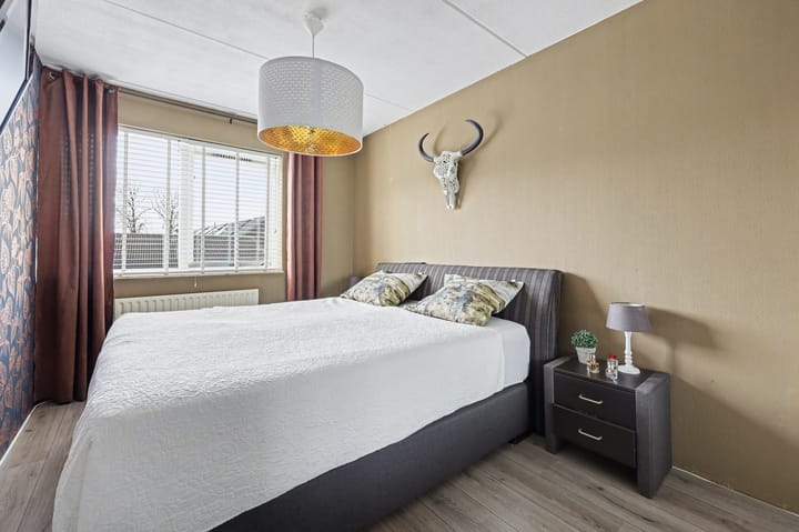 Foto 19 van Oosteres 9