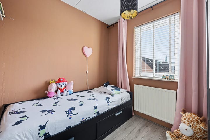 Foto 22 van Oosteres 9