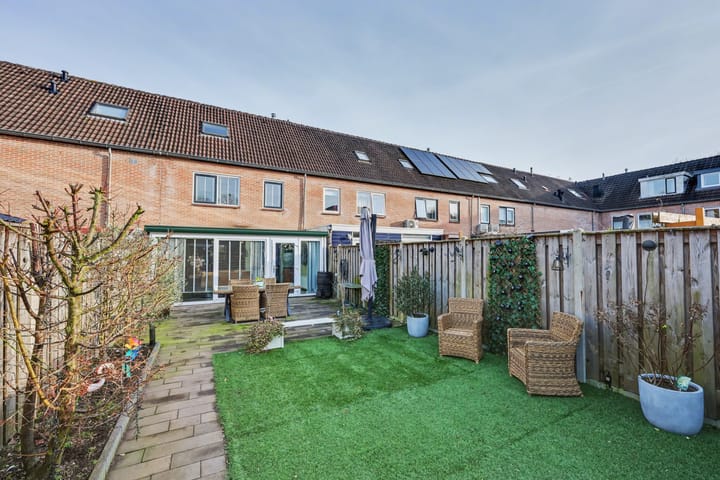 Foto 33 van Oosteres 9