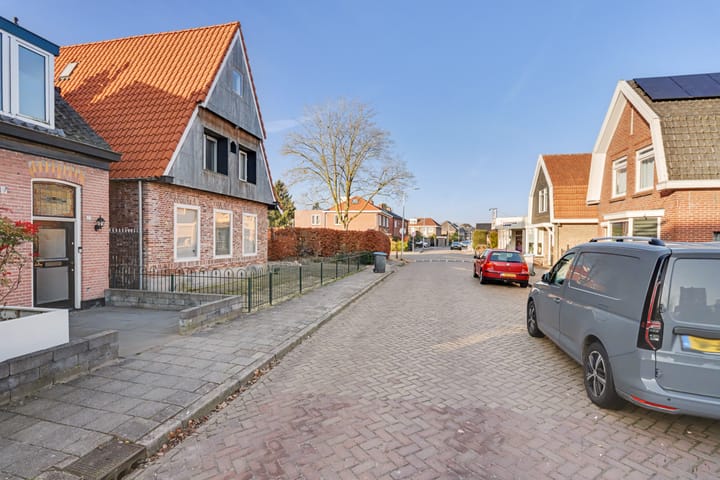 Foto 38 van Gerard Doustraat 17