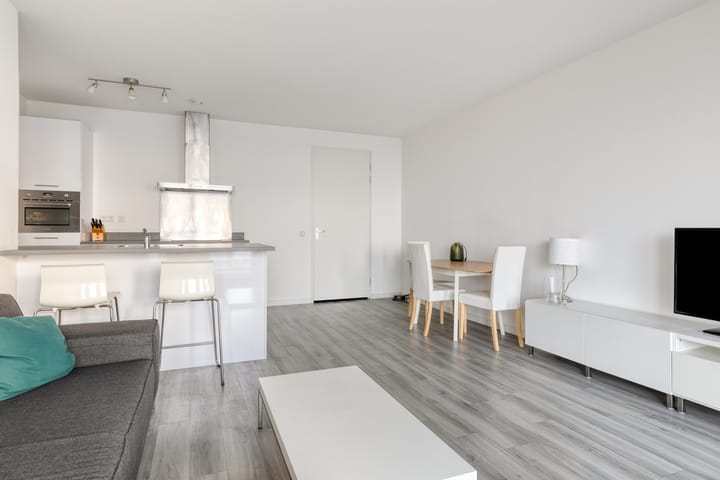 Photo 8 of Kruisplein 604